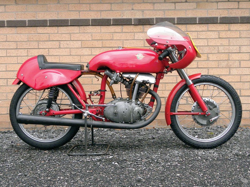 Ducati-1957-GP125-HnH-1.jpg