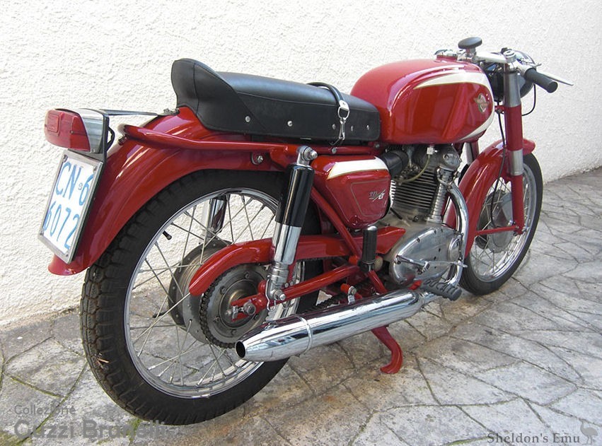 Ducati-1962-GT200-BRU-01.jpg