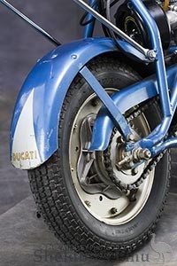 Ducati-Scooter-PA-008.jpg