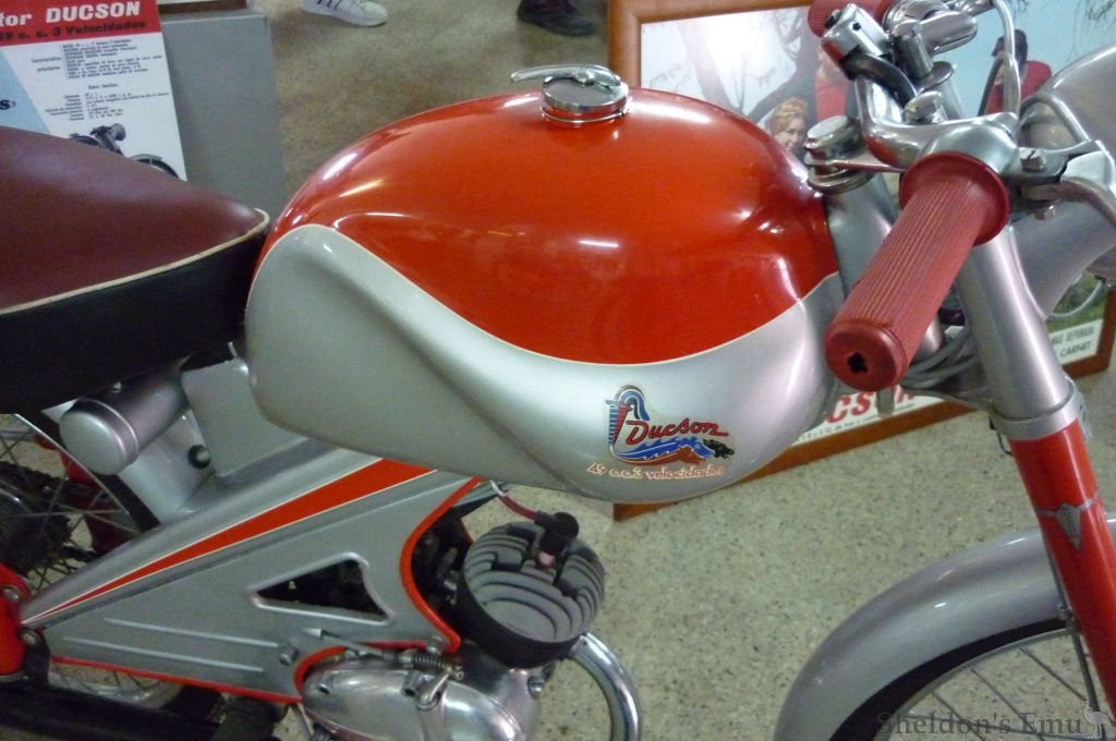 Ducson-1960-Repris-49cc-MIM-Wpa.jpg