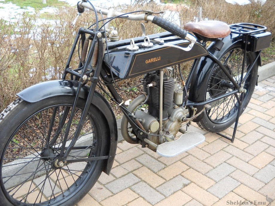 Garelli-1924-349cc-Bretti-2.jpg