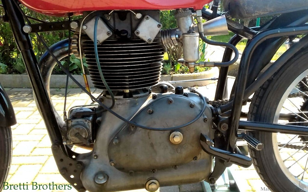 Gilera-1953-500cc-Piuma-BRB-04.jpg