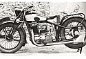 Helyett-1930c-V-Twin.jpg