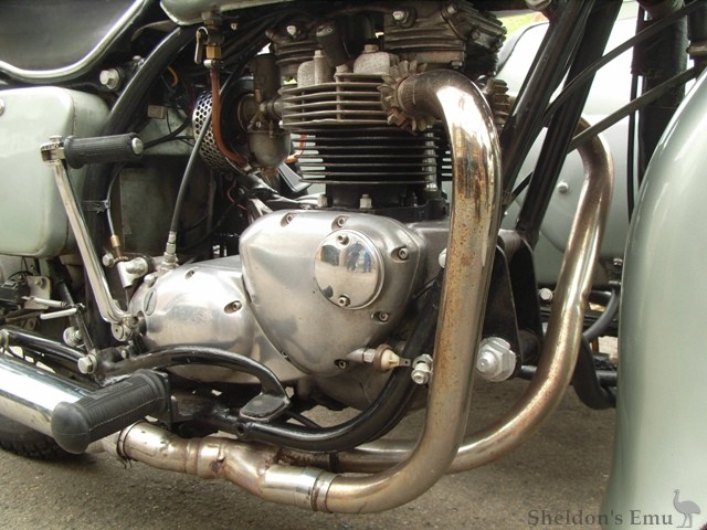 Horex-Triumph-7.jpg