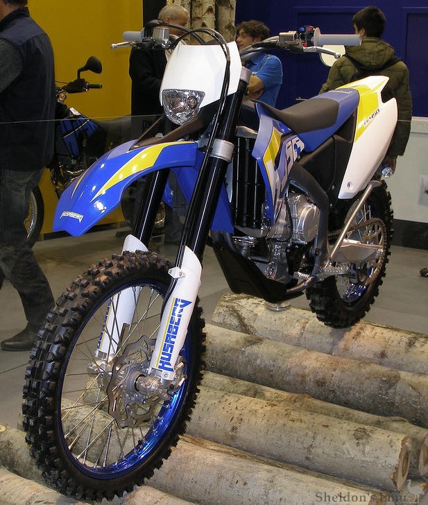 Husaberg-FE-450-blue.jpg