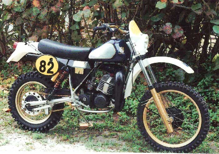 Husqvarna-1982-WR250-JW.jpg