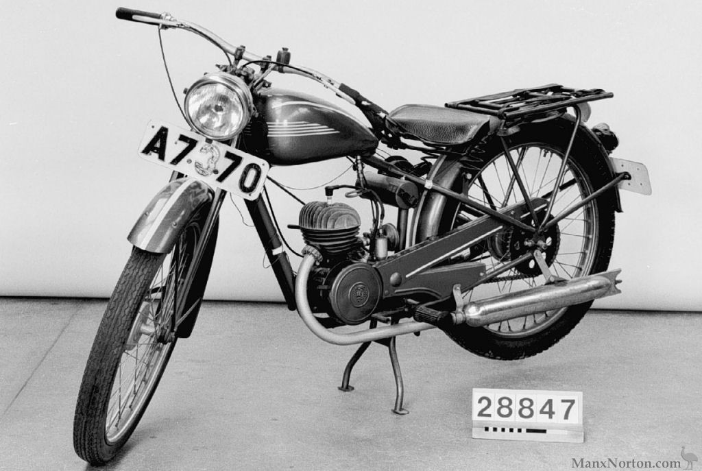 Husqvarna-1946-Model-24-TMS-02.jpg