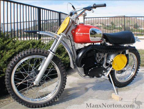 Husqvarna-1971-MX400-2.jpg