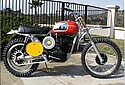 Husqvarna-1971-MX400-1.jpg