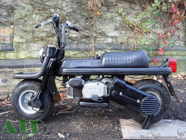 Italjet-1978-49cc-Folding-AT-004.jpg