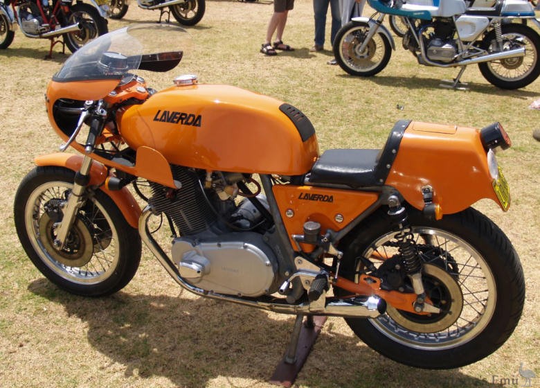 Laverda-SFC750-a.jpg