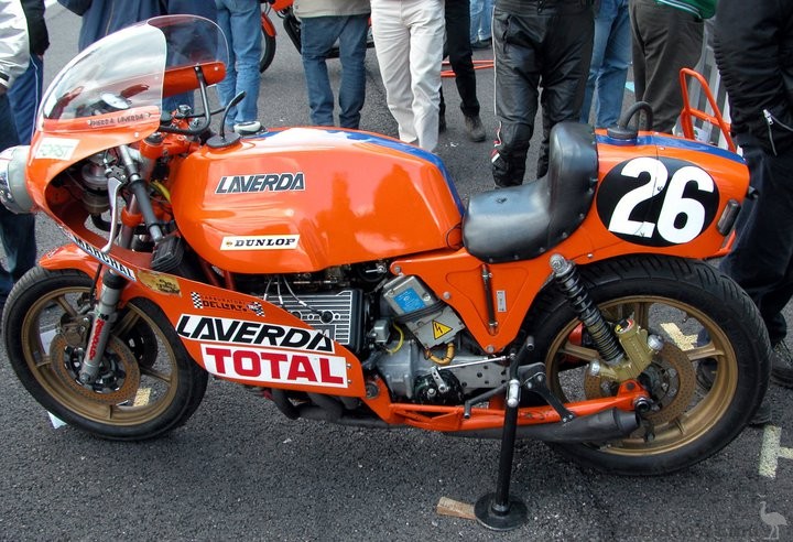 Laverda-V6-Dijon-Prenois-01.jpg