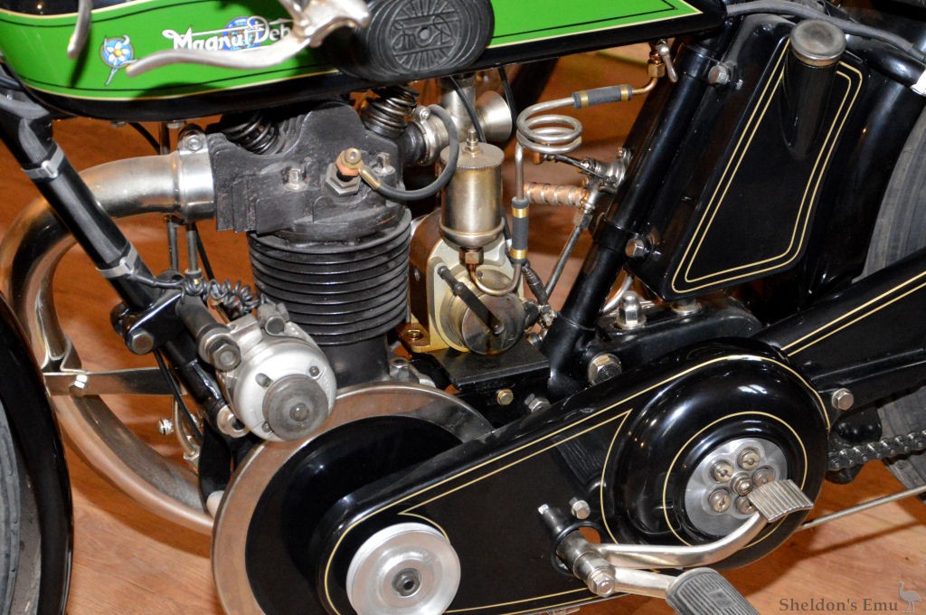 Magnat-Debon-1928-350cc-MRi-01.jpg