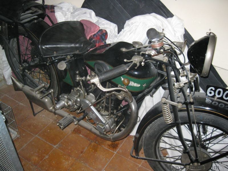 Magnat-Debon-1939-350cc-2.jpg