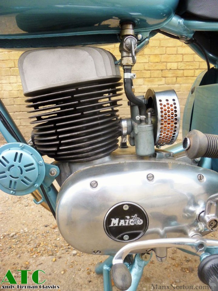 Maico-1954-M250S-AT-2.jpg