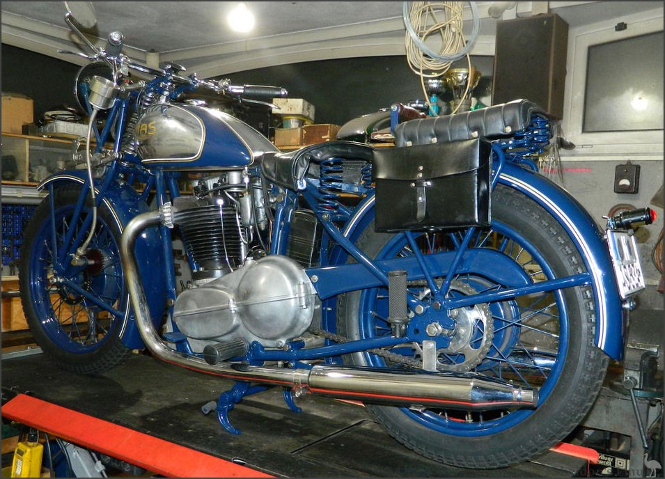 MAS-1934-134SS-500cc-RPW-02.jpg