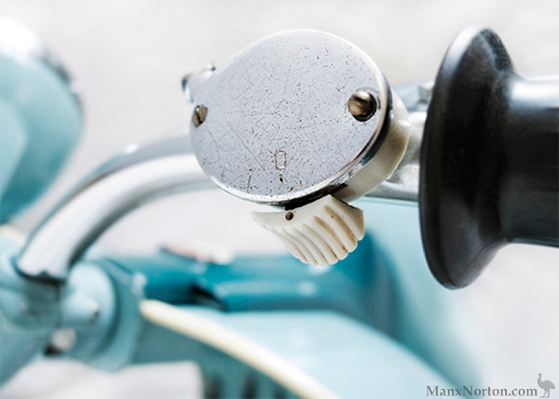 Maserati-1957c-M2-Scooter-Light-Switch.jpg