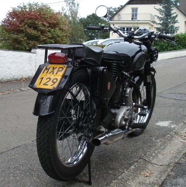 Matchless-1948-G8-348cc-2.jpg