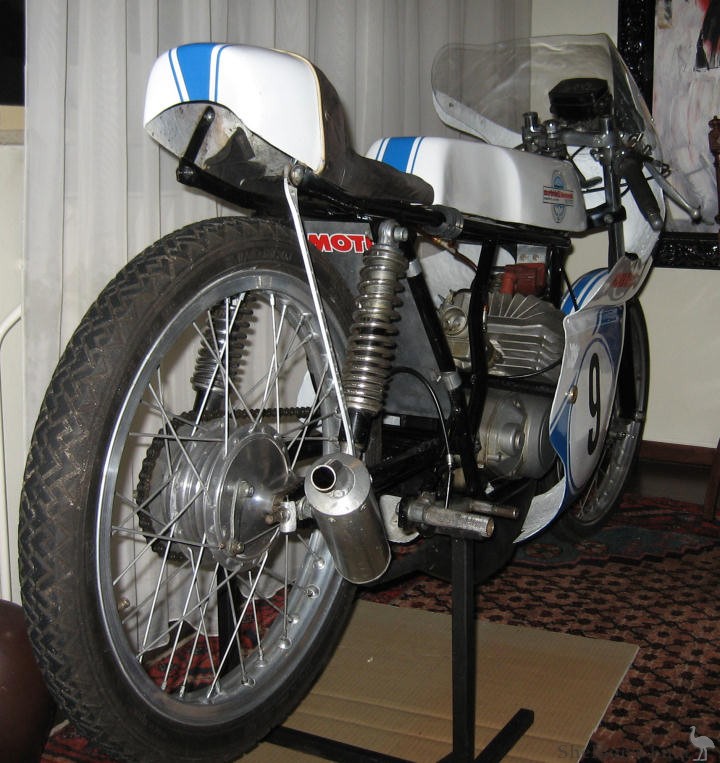 MBA-50cc-02.jpg