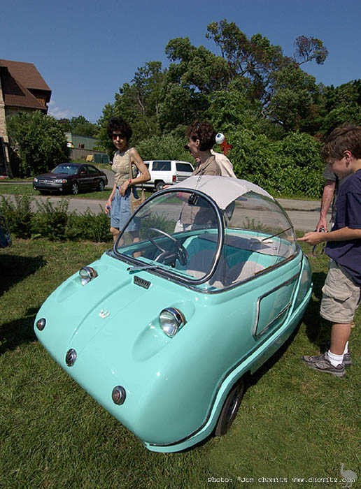 Microcar-Jon-Chomitz-2003.jpg