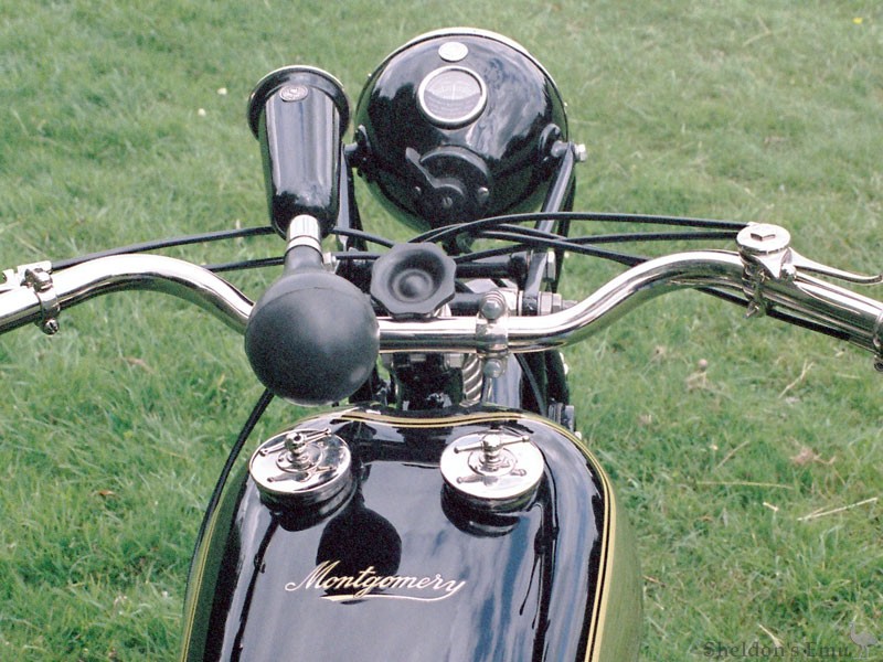 Montgomery-1929-1000cc-HnH5.jpg