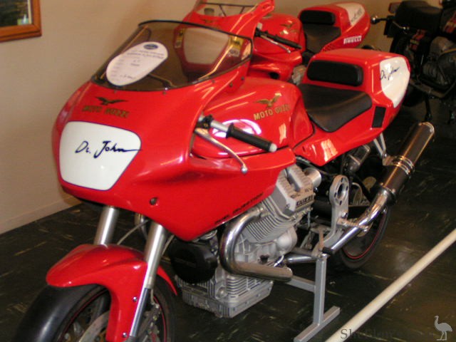 Moto-Guzzi-Dr-John-Mandelo.jpg