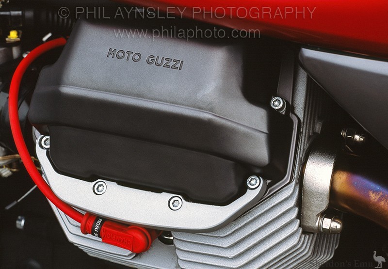 Moto-Guzzi-2000-V11-Le-Mans-PA-007.jpg