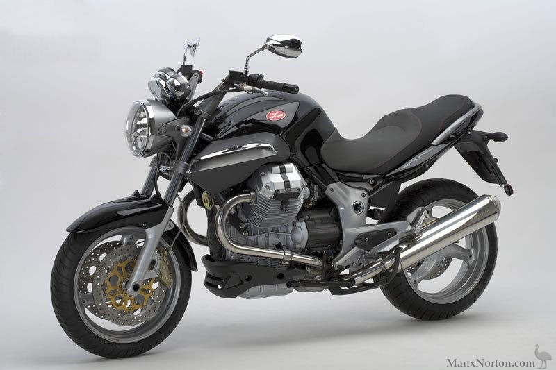 Moto-Guzzi-2006-Breva-850-JSG-03.jpg