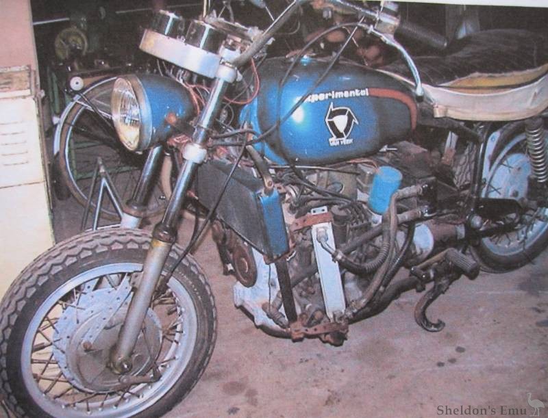 Moto-Guzzi-Mazda-1.jpg