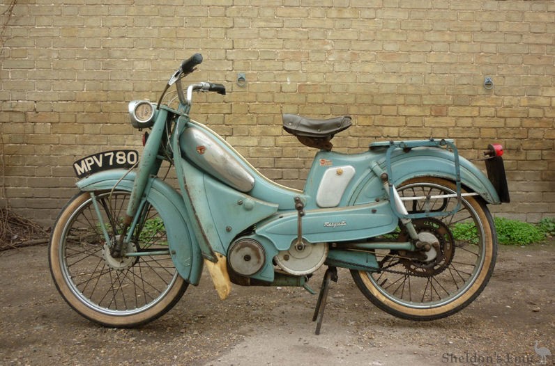 Motobecane-1961-Mobylette-49cc-AT-001.jpg