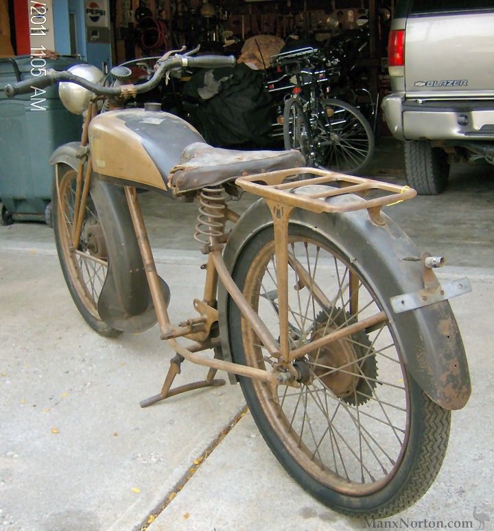 Motobecane-1939c-D45-IL-2.jpg