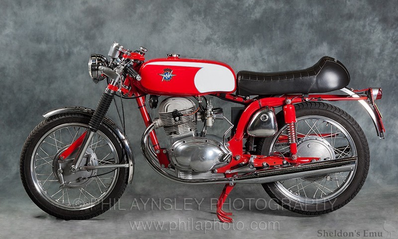 MV-Agusta-1972-350B-Sport-PA-010.jpg