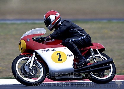 MV-Agusta-500-3-05.jpg