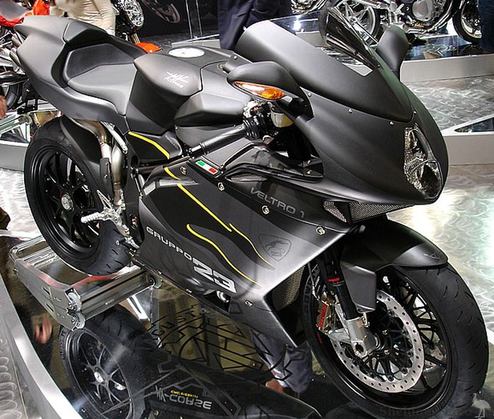 MV-Agusta-F4-Veltro-1.jpg