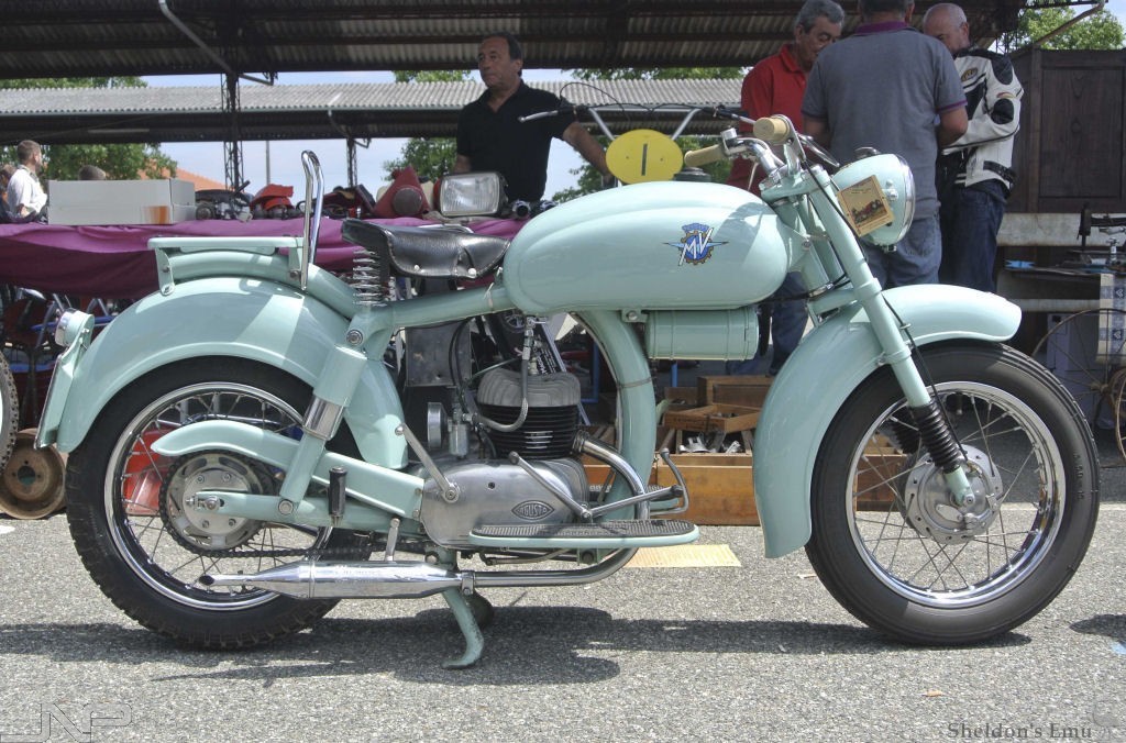 MV-Agusta-1955c-Pullman-J-Norek.jpg