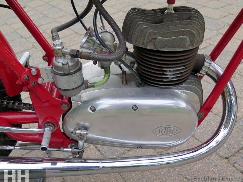 MV-Agusta-1949-GP125-HnH-4.jpg