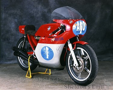 MV-Agusta-350-4-01.jpg