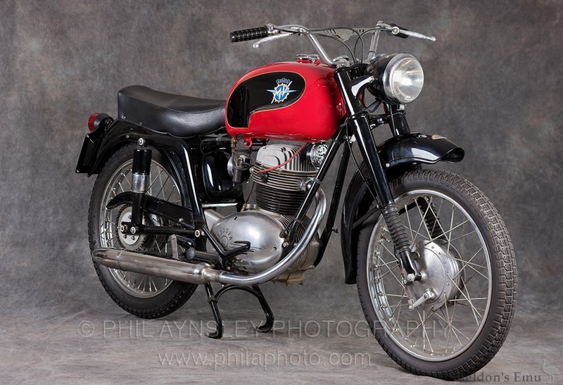 MV-Agusta-1958-175GT-PA-020.jpg