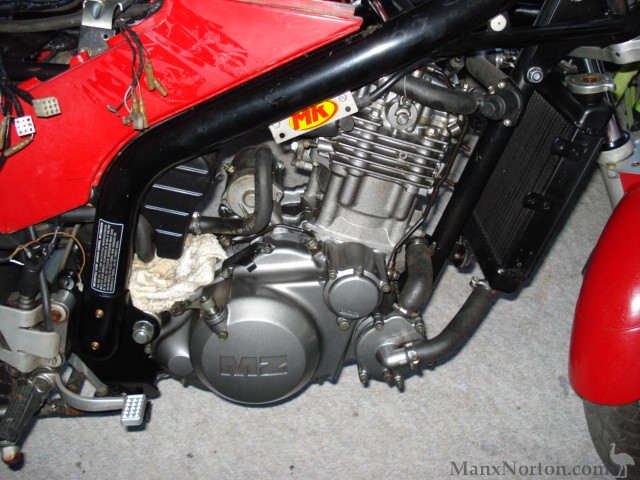 MZ-Skorpion-660cc-1.jpg