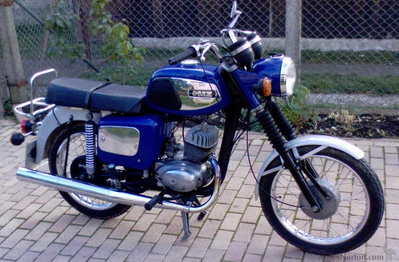 MZ-1974c-TS-1501.jpg