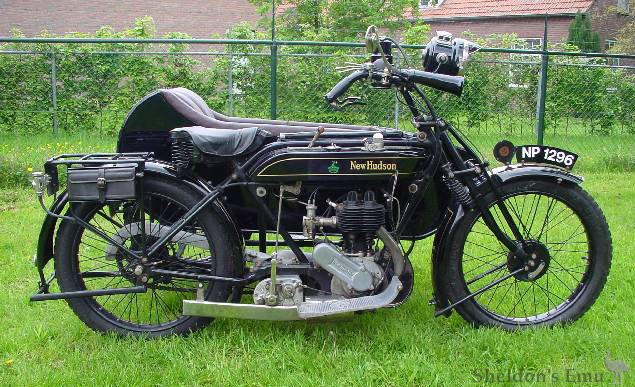 New-Hudson-1922-595cc-zijklepper.jpg