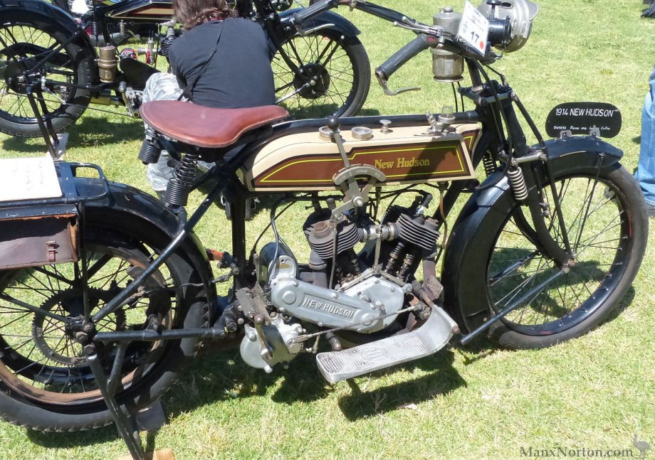 New-Hudson-1914-V-Twin-GS.jpg