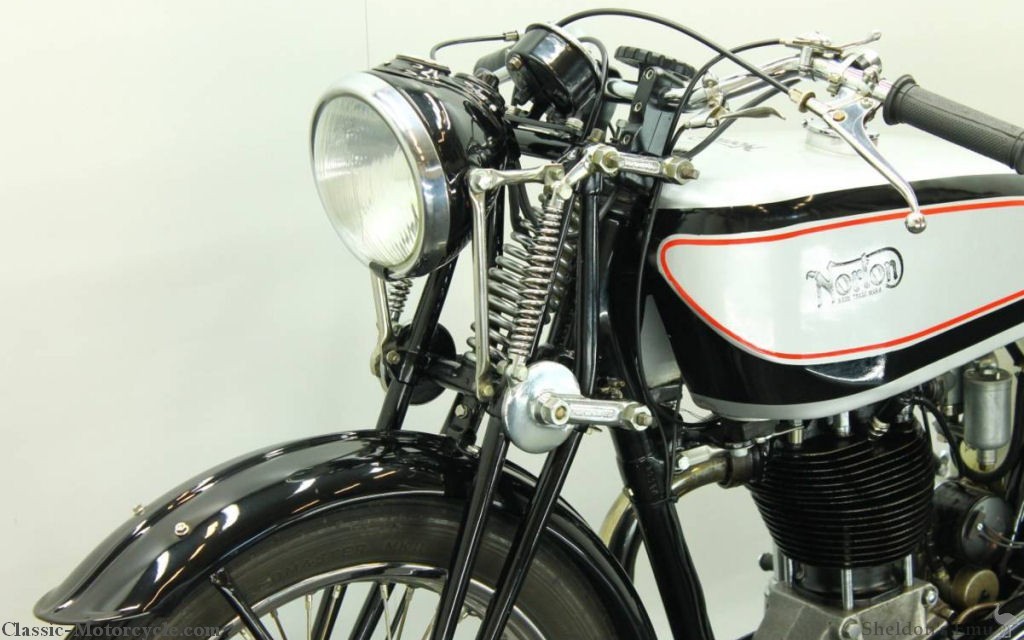 Norton-1930-M30-International-CMAT-05.jpg