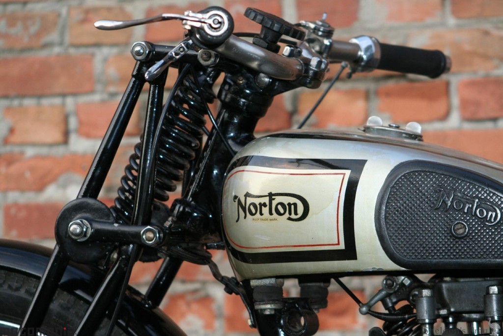 Norton-1932-Model-50-Motomania-5.jpg