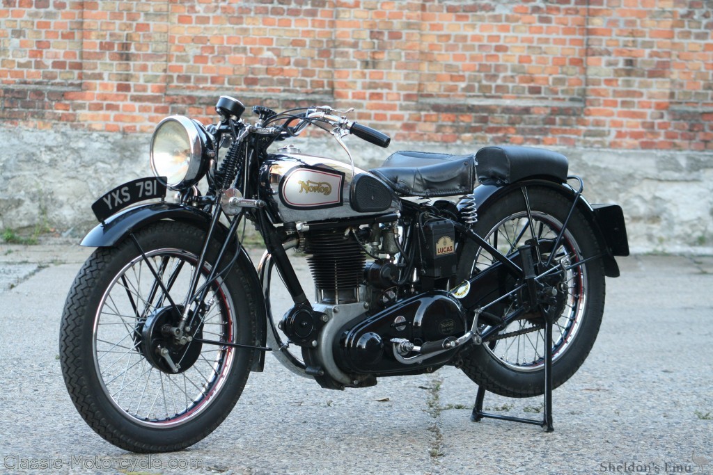 Norton-1936-Model-19-600cc-Moma-02.jpg