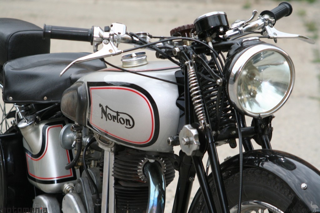 Norton-1946-Model-18-Motomania-2.jpg