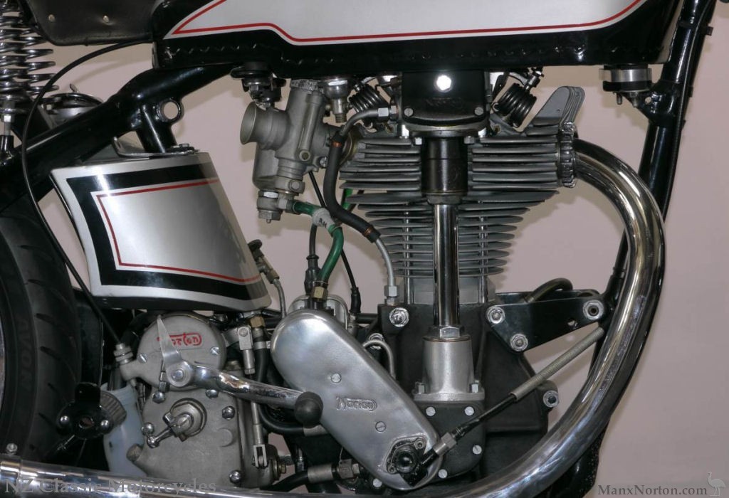 Norton-1947-Manx-NZM-03.jpg