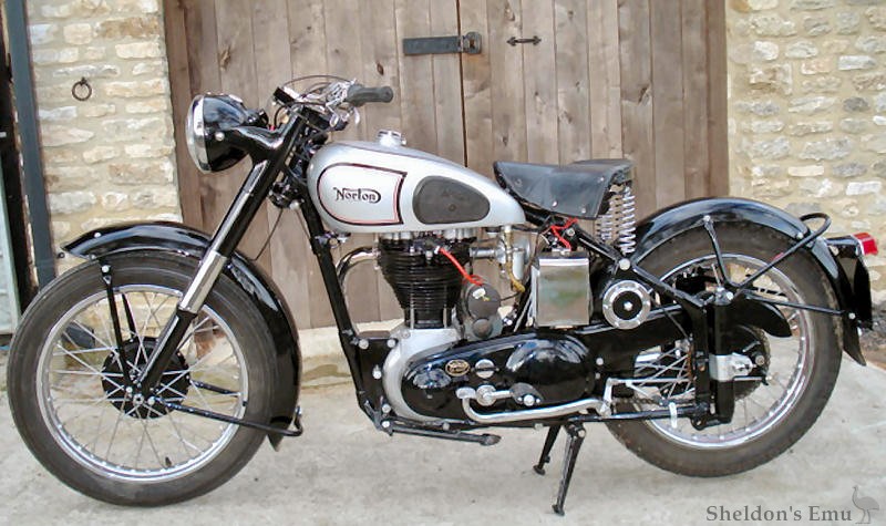 Norton-1950-ES2-H-H.jpg