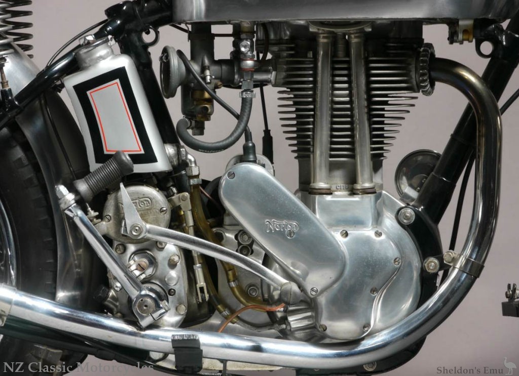 Norton-1951-500T-NZM-03.jpg