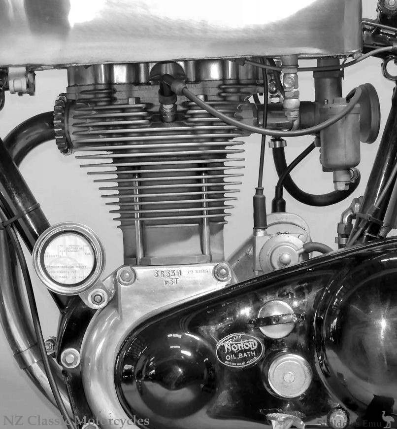 Norton-1951-500T-NZM-04.jpg